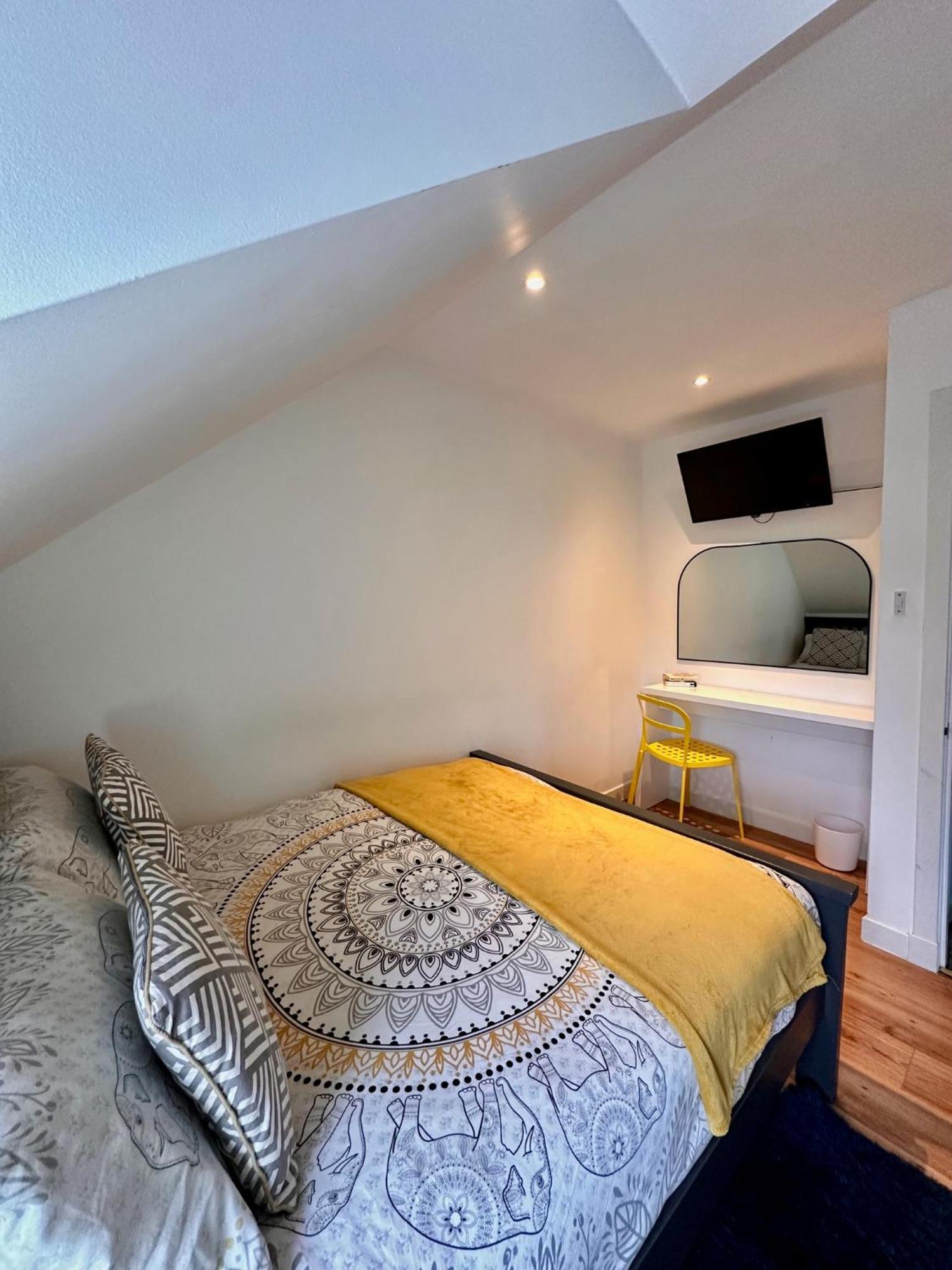 3-Bedroom Flat In The City Centre Next To The River Ness Inverness Eksteriør billede